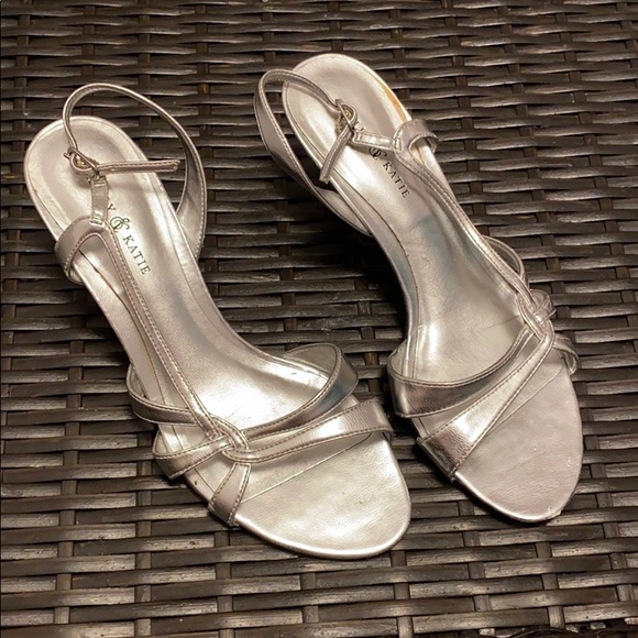 Kelly & Katie size 7 heels worn once - Picture 1 of 1